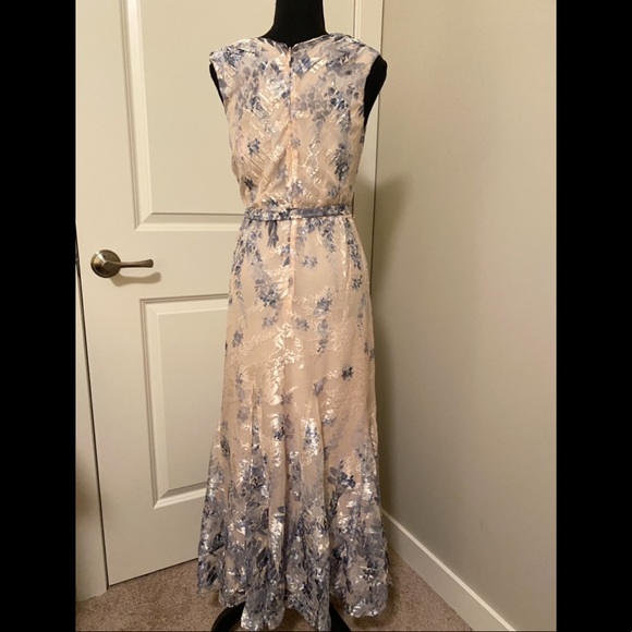 SOLD - Sleeveless Burnout Godet Midi-Dress - Picture 6 of 7